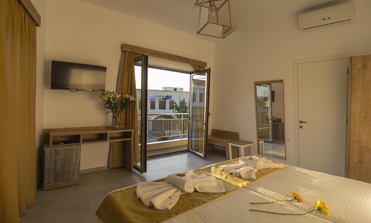 Castell Hotel Kissamos Exterior photo