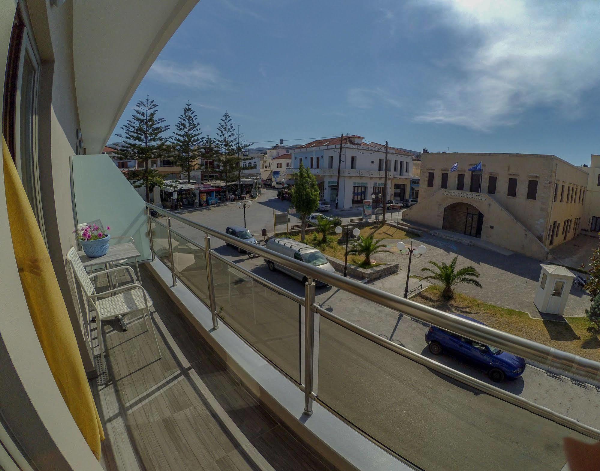 Castell Hotel Kissamos Exterior photo