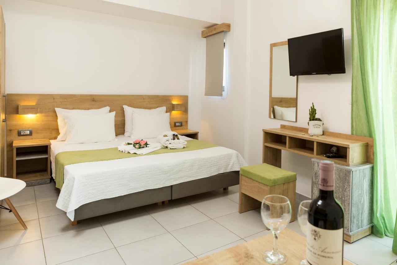 Castell Hotel Kissamos Exterior photo